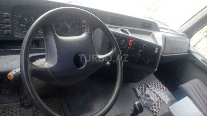 Mercedes  2001, 270,000 km - 12.0 л - Bakı