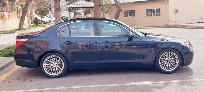 BMW 520 2003, 363,000 km - 2.2 л - Bakı