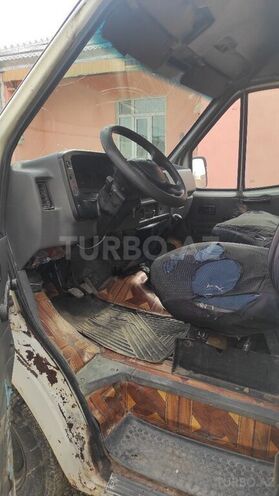 Ford Transit 1992, 250,000 km - 2.5 l - Qazax