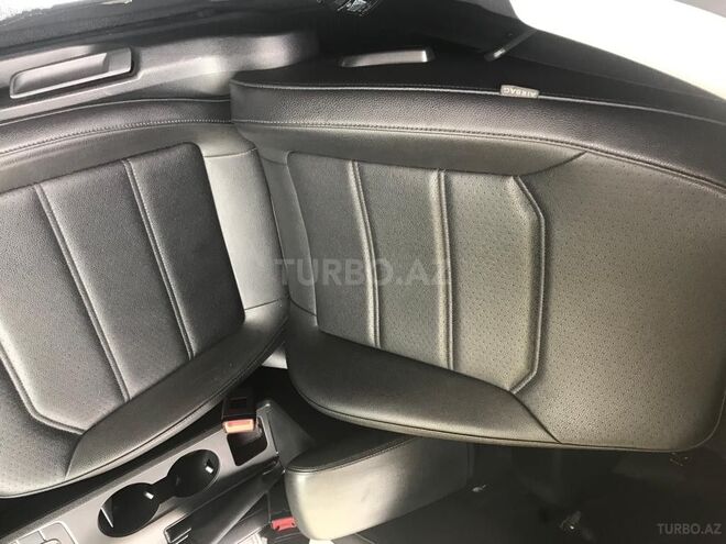 Volkswagen Passat 2015, 158,235 km - 1.8 l - Bakı