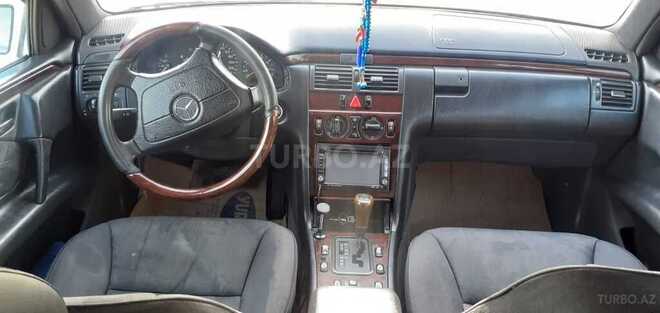 Mercedes E 230 1996, 448,375 km - 2.3 l - Ağdaş