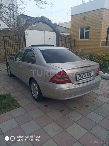 Mercedes C 200 2000, 300,530 km - 2.0 l - Sumqayıt