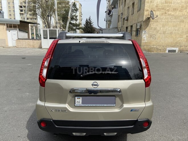 Nissan X-Trail 2011, 135,000 km - 2.5 l - Bakı