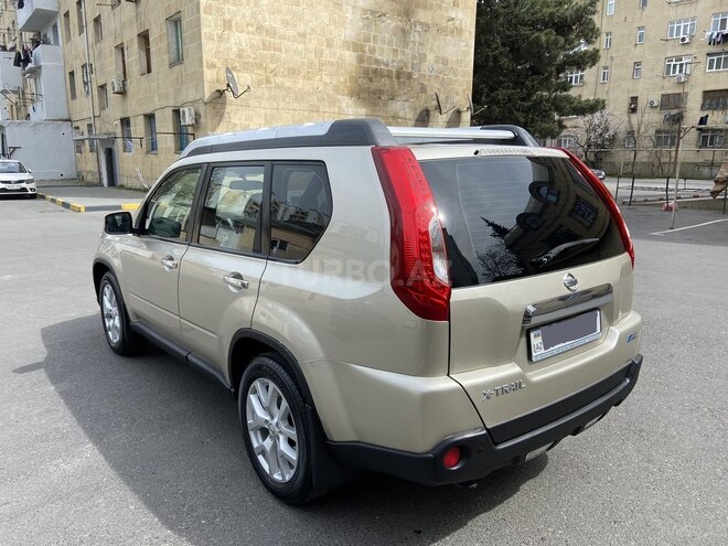 Nissan X-Trail 2011, 135,000 km - 2.5 l - Bakı