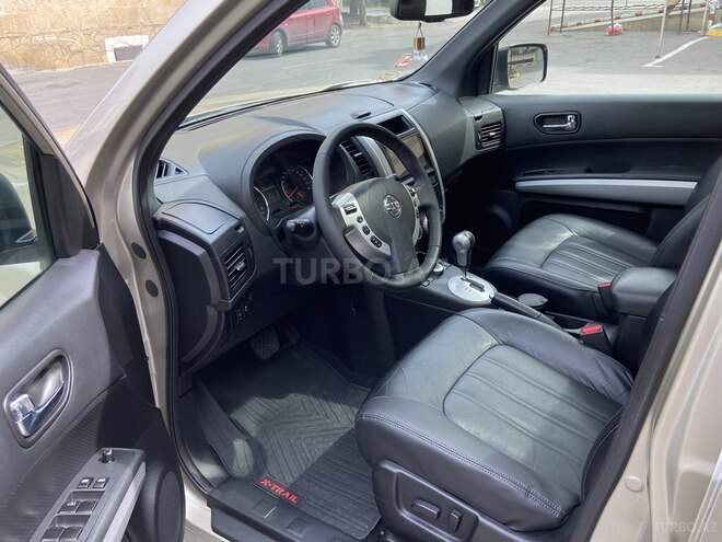 Nissan X-Trail 2011, 135,000 km - 2.5 l - Bakı