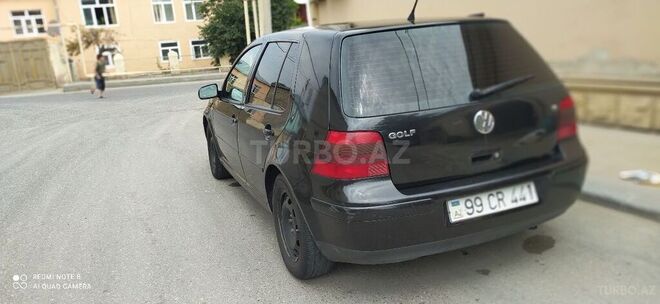 Volkswagen Golf 1999, 370,000 km - 1.6 l - Qusar