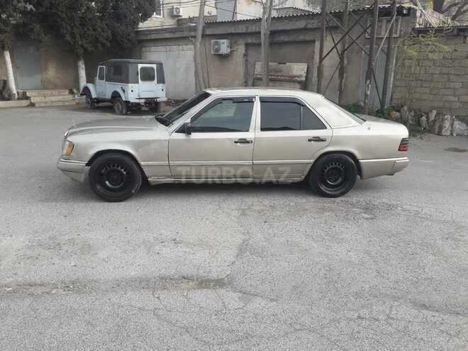 Mercedes E 200 1987, 285,000 km - 2.0 l - Bakı