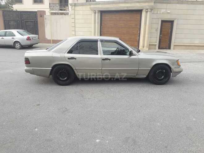 Mercedes E 200 1987, 285,000 km - 2.0 l - Bakı