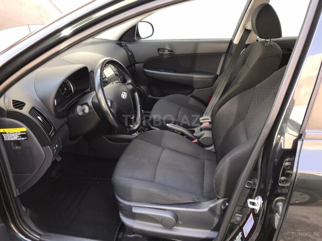 Hyundai i30 2009, 176,000 km - 1.4 l - Gəncə