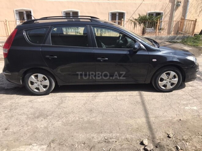 Hyundai i30 2009, 176,000 km - 1.4 l - Gəncə