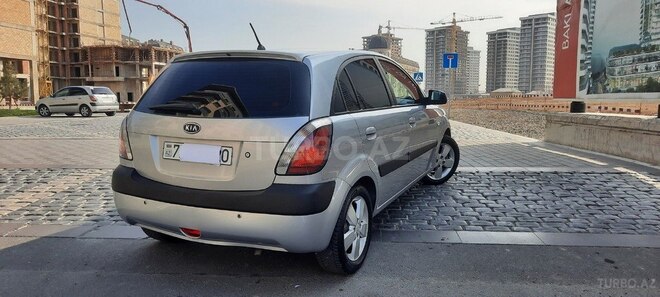 Kia Rio 2006, 13,700 km - 1.4 l - Bakı