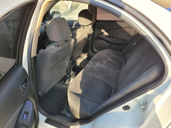 Nissan Sunny 2008, 240,000 km - 1.3 l - Bakı