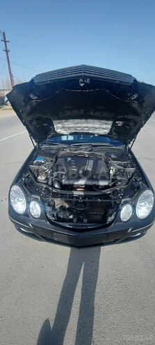 Mercedes E 220 2006, 398,000 km - 2.2 l - Bakı