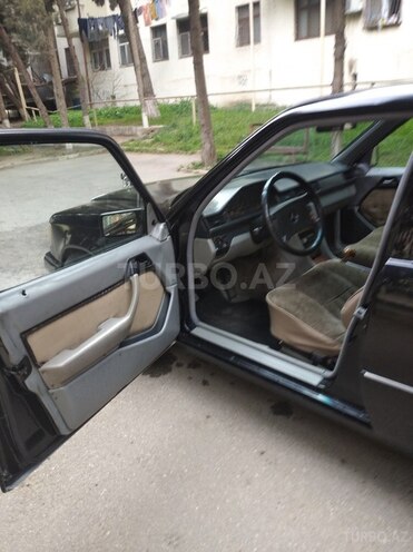 Mercedes E 200 1990, 495,400 km - 2.0 л - Bakı