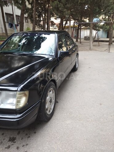 Mercedes E 200 1990, 495,400 km - 2.0 л - Bakı