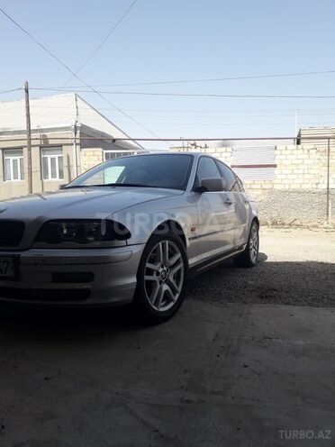 BMW 318 1999, 120,000 km - 1.9 l - Bakı