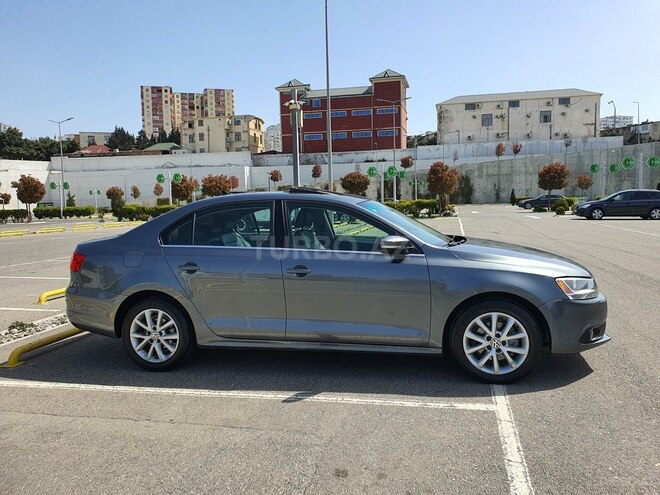 Volkswagen Jetta 2014, 90,000 km - 1.8 л - Bakı