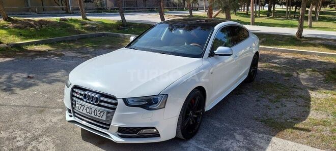 Audi A5 2012, 174,000 km - 2.0 л - Bakı