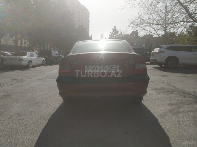 Opel Vectra 1996, 458,530 km - 2.0 l - Bakı