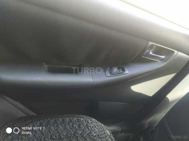 Toyota Corolla 2006, 163,000 km - 1.4 л - Bakı