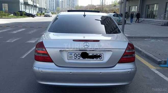 Mercedes E 320 2004, 319,000 km - 3.2 l - Bakı
