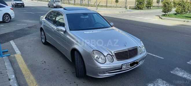 Mercedes E 320 2004, 319,000 km - 3.2 l - Bakı