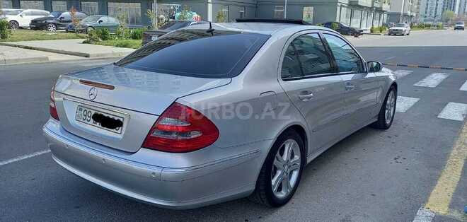 Mercedes E 320 2004, 319,000 km - 3.2 l - Bakı