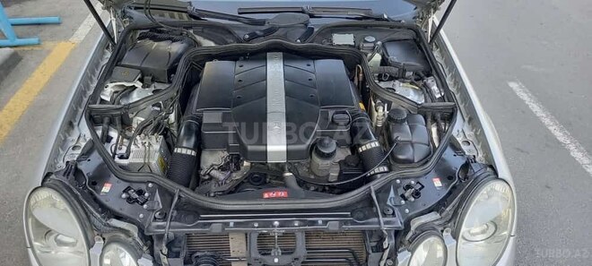 Mercedes E 320 2004, 319,000 km - 3.2 l - Bakı