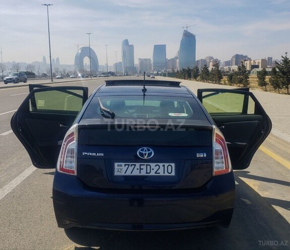 Toyota Prius 2012, 196,000 km - 1.8 l - Bakı
