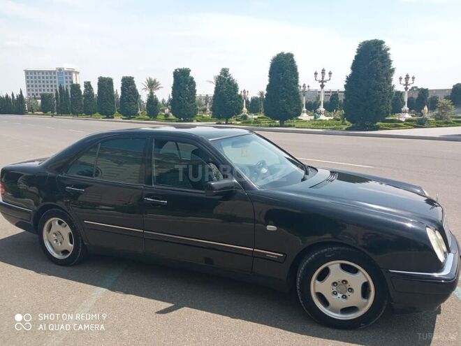 Mercedes E 200 1998, 321,000 km - 2.0 л - Gəncə