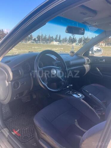 Volkswagen Passat 2004, 298,000 km - 1.8 л - Neftçala