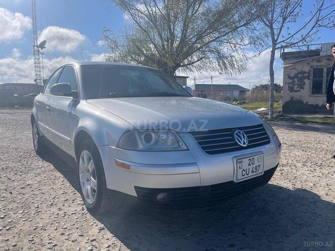 Volkswagen Passat 2004, 298,000 km - 1.8 л - Neftçala