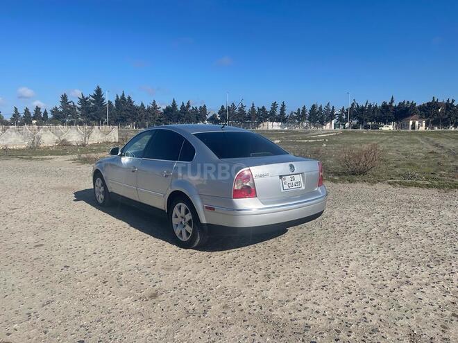 Volkswagen Passat 2004, 298,000 km - 1.8 л - Neftçala