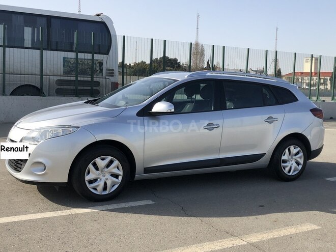 Renault Megane 2009, 335,673 km - 1.5 l - Bakı