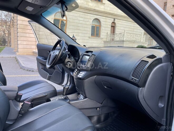 Hyundai Elantra 2009, 189,000 km - 2.0 l - Bakı