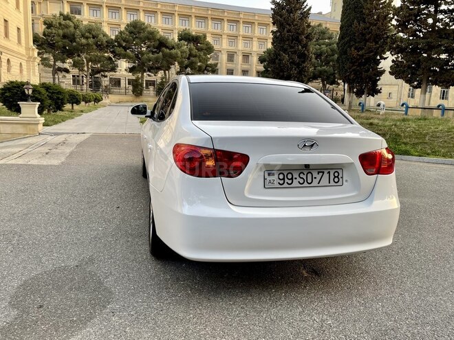 Hyundai Elantra 2009, 189,000 km - 2.0 l - Bakı