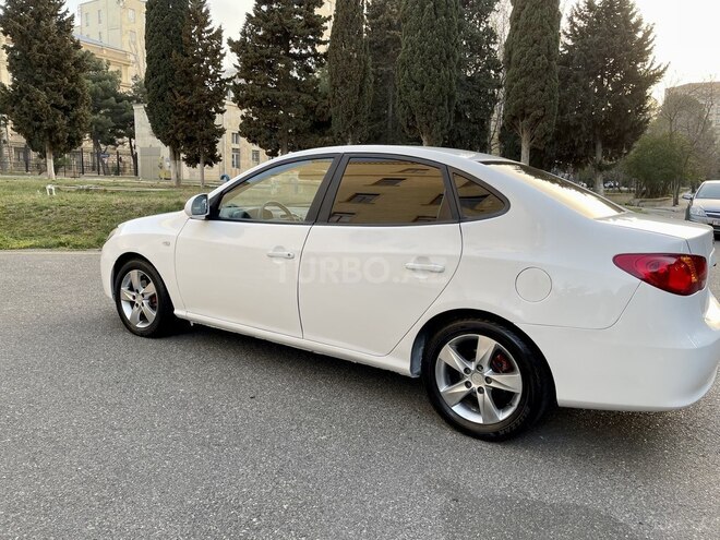 Hyundai Elantra 2009, 189,000 km - 2.0 l - Bakı