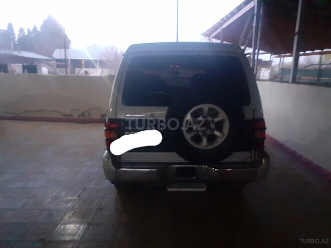 Mitsubishi Pajero 1993, 380,000 km - 2.8 л - Goranboy