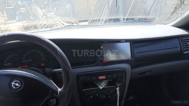 Opel Vectra 1996, 490,000 km - 1.8 l - Bakı