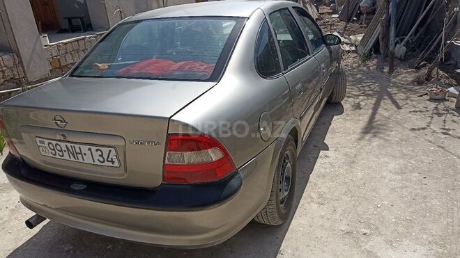 Opel Vectra 1996, 490,000 km - 1.8 l - Bakı