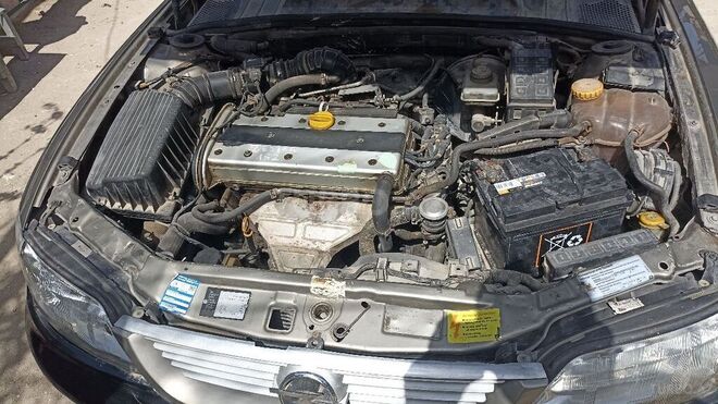 Opel Vectra 1996, 490,000 km - 1.8 l - Bakı