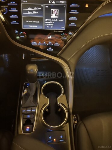 Toyota Camry 2020, 28,500 km - 2.5 l - Bakı