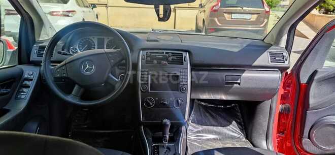 Mercedes B 180 2010, 42,000 km - 1.7 l - Bakı