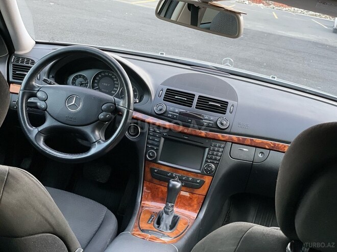 Mercedes E 220 2008, 256,000 km - 2.2 l - Bakı