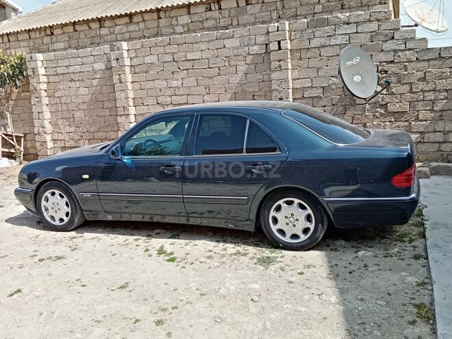 Mercedes E 230 1995, 358,898 km - 2.3 l - Bakı