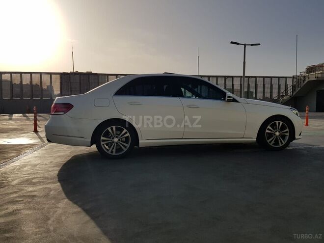 Mercedes E 220 2014, 129,000 km - 2.2 l - Bakı
