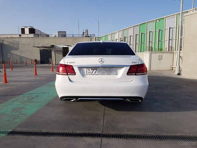 Mercedes E 220 2014, 129,000 km - 2.2 l - Bakı
