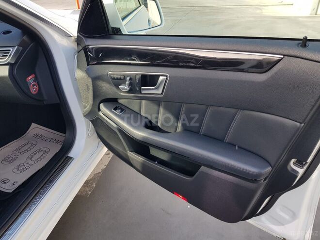 Mercedes E 220 2014, 129,000 km - 2.2 l - Bakı
