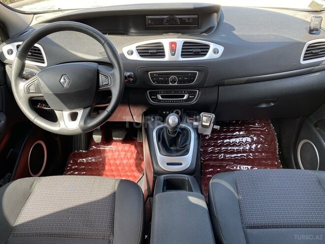 Renault Grand Scenic 2009, 177,000 km - 1.5 l - Bakı
