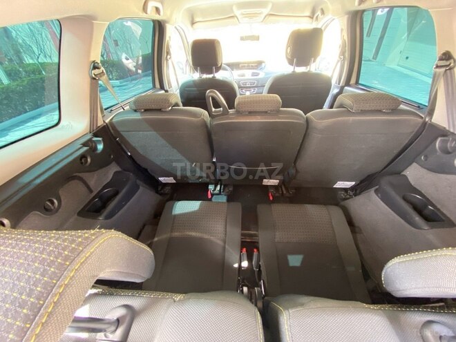 Renault Grand Scenic 2009, 177,000 km - 1.5 l - Bakı
